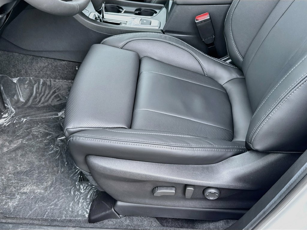 New 2027 Subaru Ascent Limited AWD/4WD image 24