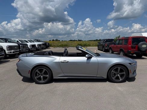 Used 2024 Ford Mustang Premium RWD image 30