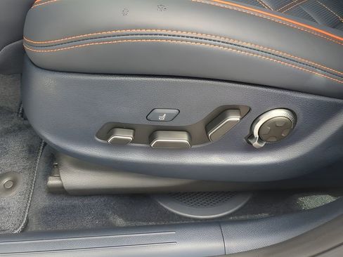 New 2026 Genesis GV70 3.5T Sport Prestige AWD/4WD image 17