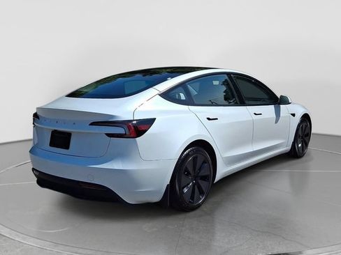 Used 2025 Tesla Model 3 Long Range RWD image 6