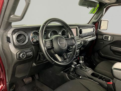 Used 2021 Jeep Wrangler Unlimited Sport AWD/4WD image 17