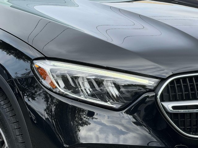Certified 2023 Mercedes-Benz GLC 300 4MATIC image 9