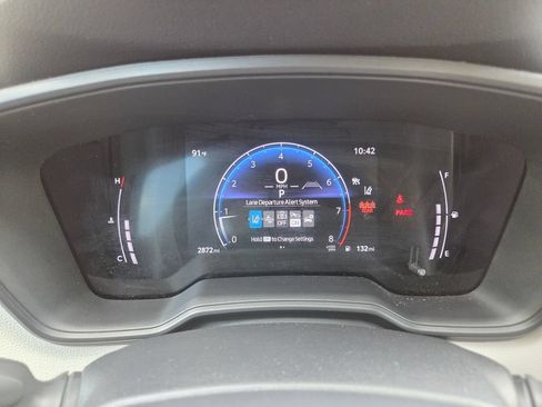 Used 2026 Toyota Corolla Cross L FWD image 32