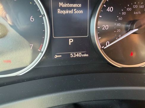 Used 2024 Lexus IS 350 F Sport image 12