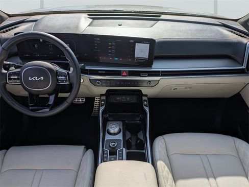 Used 2025 Kia Sorento SX Prestige image 17