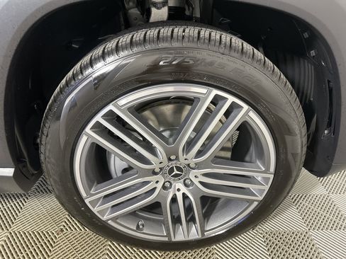 New 2025 Mercedes-Benz GLS 450 4MATIC image 26