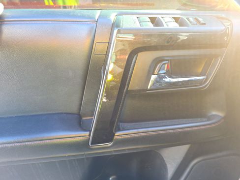 Used 2021 Toyota 4Runner TRD Off-Road Premium image 15