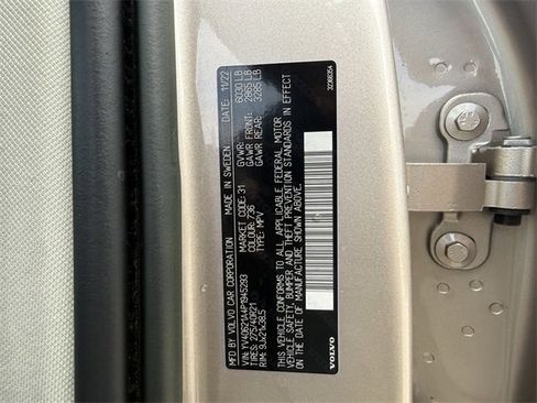 Certified 2023 Volvo XC90 B6 Ultimate w/ Protection Package Premier image 27