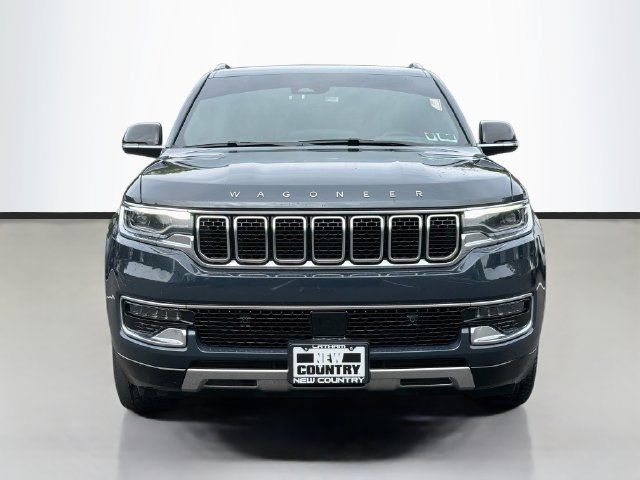 Used 2024 Jeep Wagoneer Series III w/ Flexible Seating Group AWD/4WD image 2
