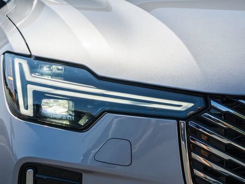 New 2027 Volvo XC90 B6 Plus AWD/4WD image 13