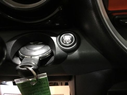 Used 2011 MINI Cooper Clubman S image 37