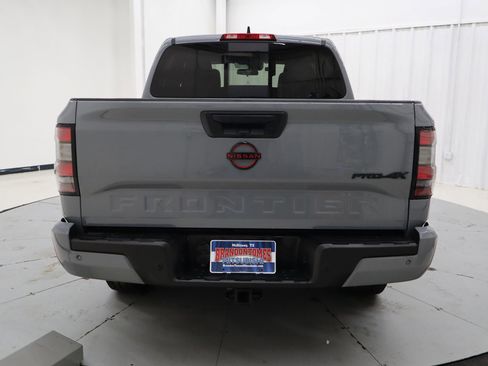Used 2023 Nissan Frontier PRO-4X w/ Pro Convenience Package image 3