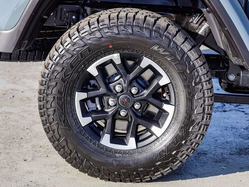 New 2026 Jeep Gladiator Rubicon image 12