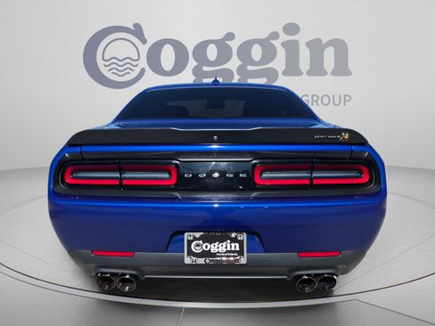 Used 2021 Dodge Challenger R/T Scat Pack w/ Scat Pack Stripe RWD image 5