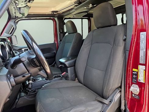 Used 2021 Jeep Gladiator Sport AWD/4WD image 16