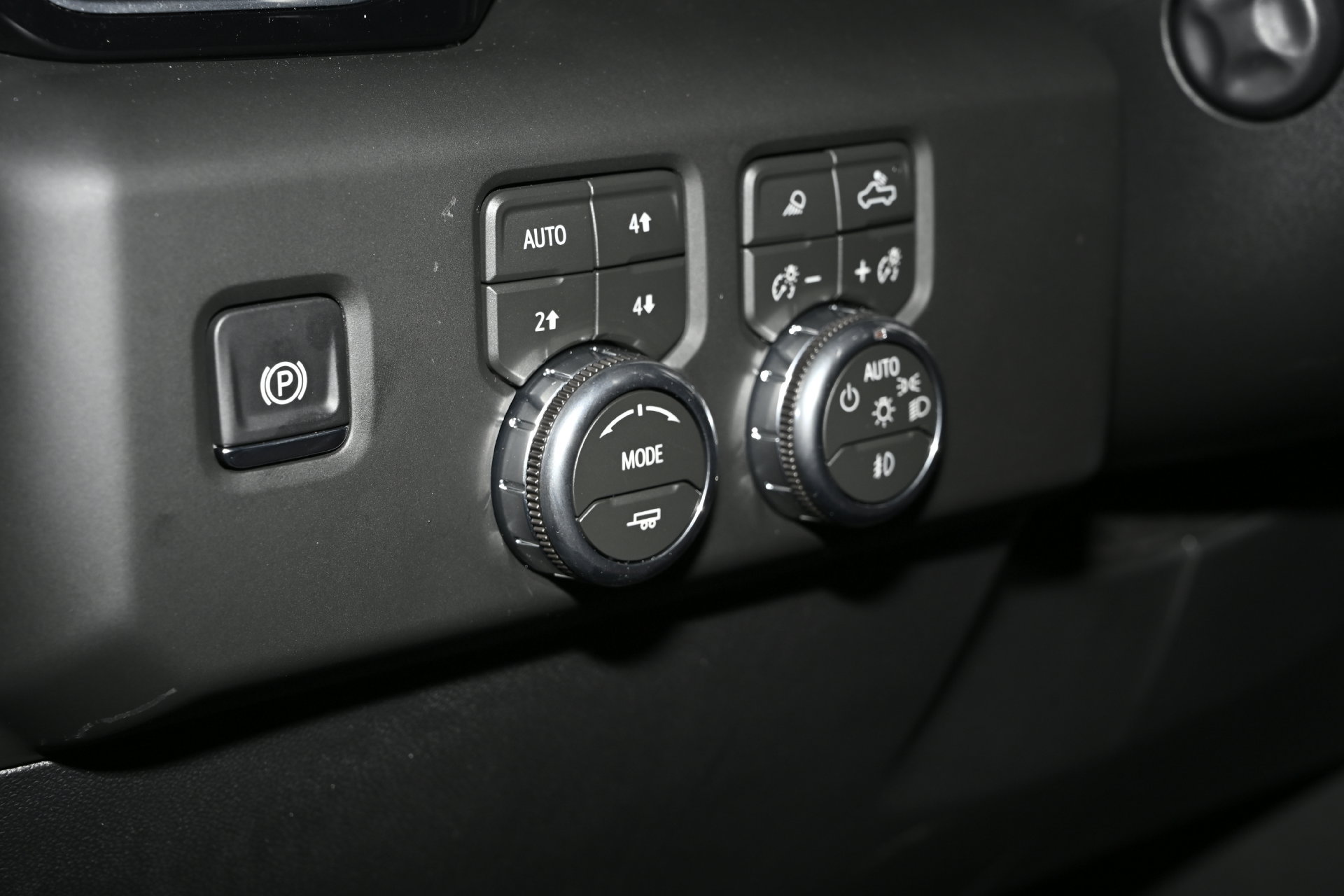 Used 2026 GMC Sierra 1500 Denali Ultimate AWD/4WD image 32