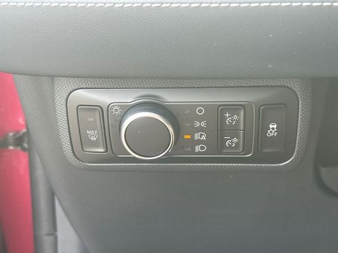 Certified 2025 Ford Mustang Mach-E Premium AWD/4WD image 34