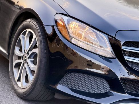 Used 2018 Mercedes-Benz C 300 Sedan image 11