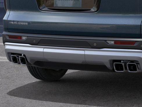 New 2026 Chevrolet Traverse LT w/ Enhanced Driving Package image 14