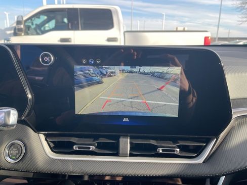 New 2026 Chevrolet Equinox LT w/ LPO, Floor Liner Package image 22