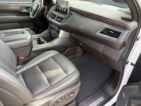Certified 2021 Chevrolet Tahoe LT w/ Luxury Package RWD image 23