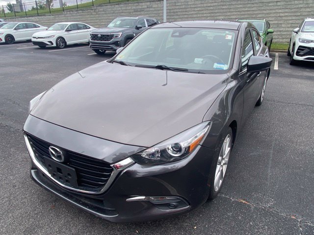 Used 2017 MAZDA MAZDA3 Grand Touring FWD image 9