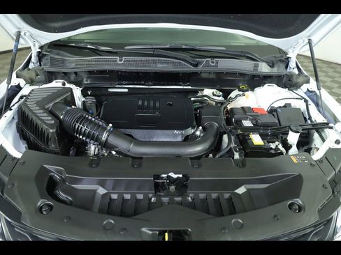 Used 2025 Chevrolet Blazer LT AWD/4WD image 17