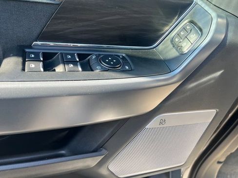 Used 2024 Ford F150 Lariat w/ FX4 Off-Road Package image 9