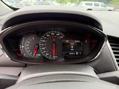 Used 2022 Chevrolet Trax LT w/ Driver Confidence Package AWD/4WD image 16