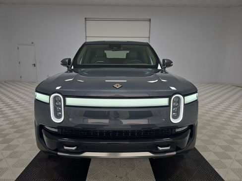 Used 2022 Rivian R1T Adventure AWD/4WD image 8