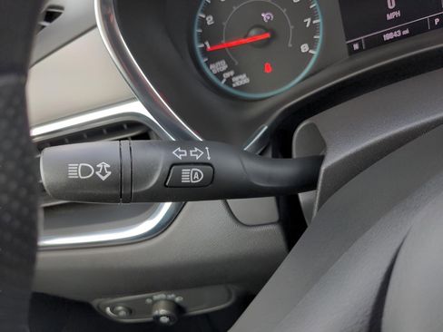 Used 2024 Chevrolet Equinox LS FWD image 44