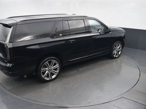 Certified 2026 Cadillac Escalade ESV Sport w/ Touring Package image 45