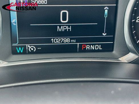 Used 2018 Chevrolet Equinox LT w/ Sun & Infotainment Package FWD image 15