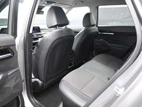 Used 2025 Kia Seltos S image 14