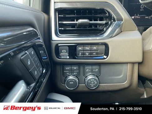 New 2026 GMC Yukon XL Elevation image 20