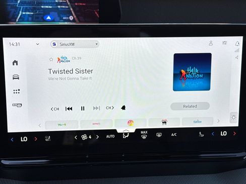 Used 2025 Ford Expedition Active image 19