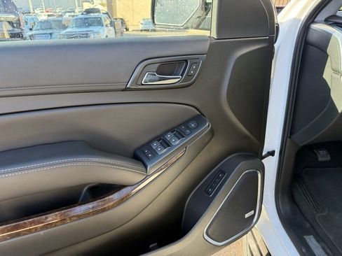Used 2020 Chevrolet Tahoe LT image 16