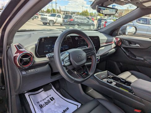 Certified 2026 Chevrolet Equinox RS w/ Convenience Package III image 13