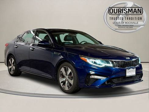 Used 2019 Kia Optima S w/ S Panoramic Sunroof Package image 1