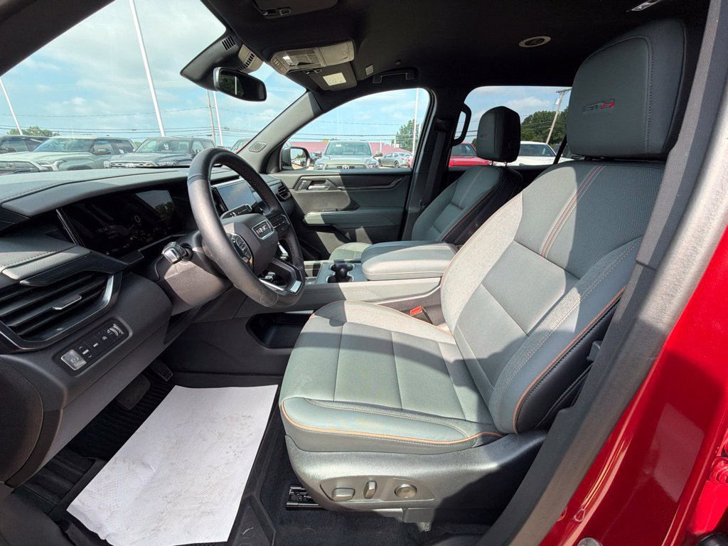 Used 2024 GMC Acadia AT4 w/ LPO, Floor Liner Package AWD/4WD image 9