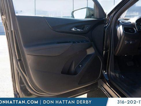 Used 2024 Chevrolet Equinox RS image 15