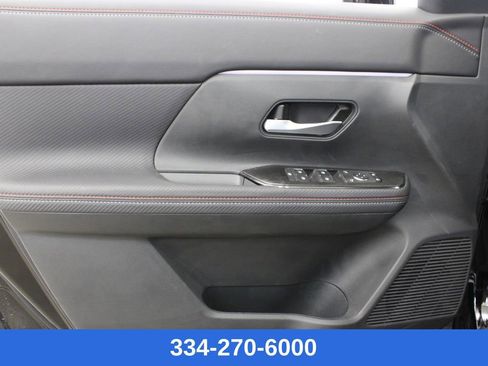 New 2026 Nissan Kicks SR image 14