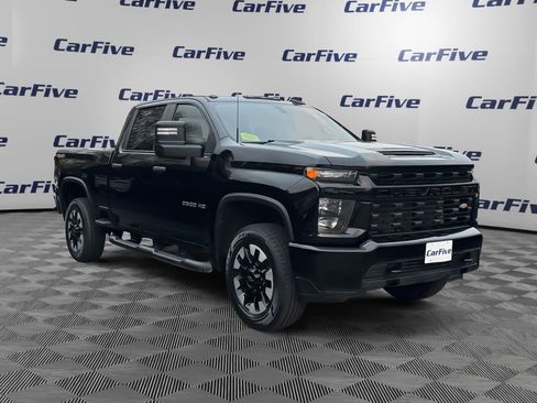 Used 2020 Chevrolet Silverado 2500 Custom w/ Custom Value Package image 8