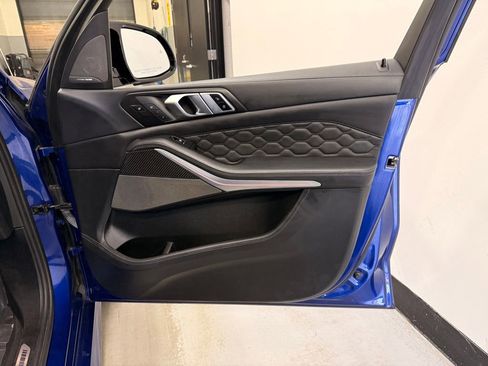 Used 2021 BMW X5 M w/ Executive Package AWD/4WD image 28