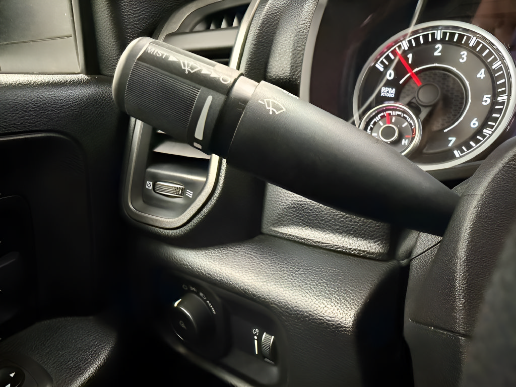 Used 2022 RAM 2500 Tradesman w/ Safety Group AWD/4WD image 21