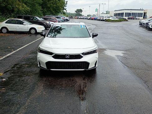 Used 2025 Honda Civic FWD Hybrid Sedan image 8