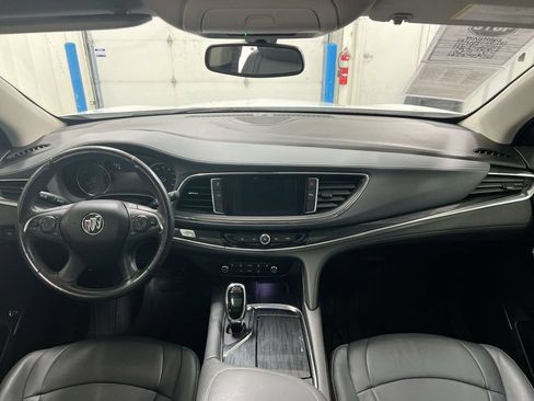 Used 2020 Buick Enclave Essence w/ Sport Touring Edition AWD/4WD image 10