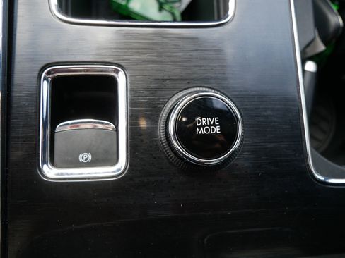 Used 2022 Lincoln Aviator Reserve w/ Equipment Group 201A image 31