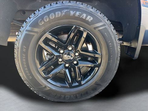 Used 2021 Chevrolet Silverado 1500 LT Trail Boss w/ Bed Protection Package AWD/4WD image 40