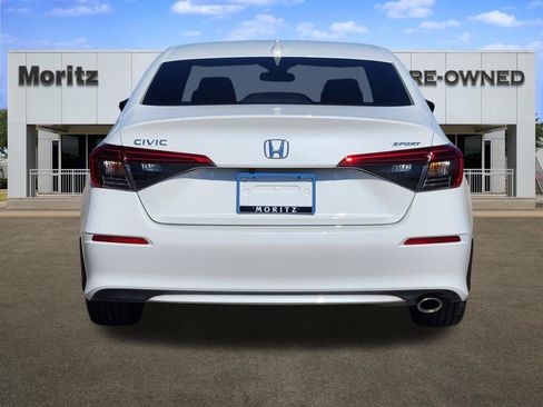 Used 2024 Honda Civic Sport image 6